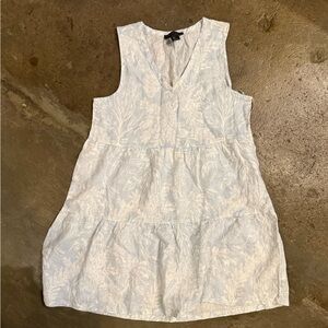 Tahari women’s dress - large NWOT